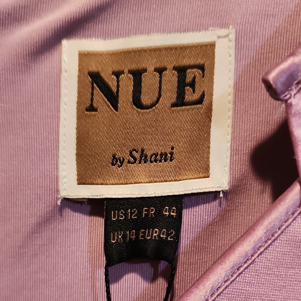 Nue by Shani Lilac Short Sleeve Dress - Picture 2 of 12